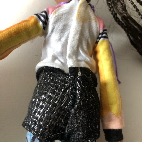 Project Mc2 11” Bryden Bandweth Doll Rooted Lashes Black Hair Blue Eyes - Picture 3 of 8